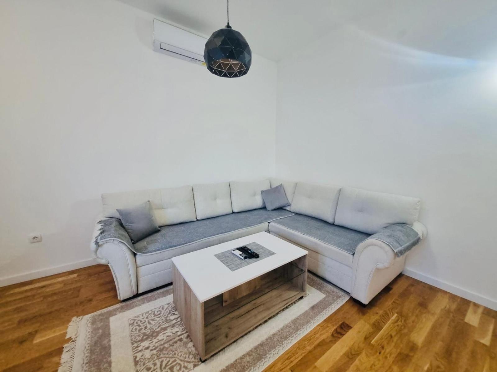 Apartment Dora سيتينيي المظهر الخارجي الصورة